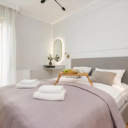 Flatbook - Seaside Porto *